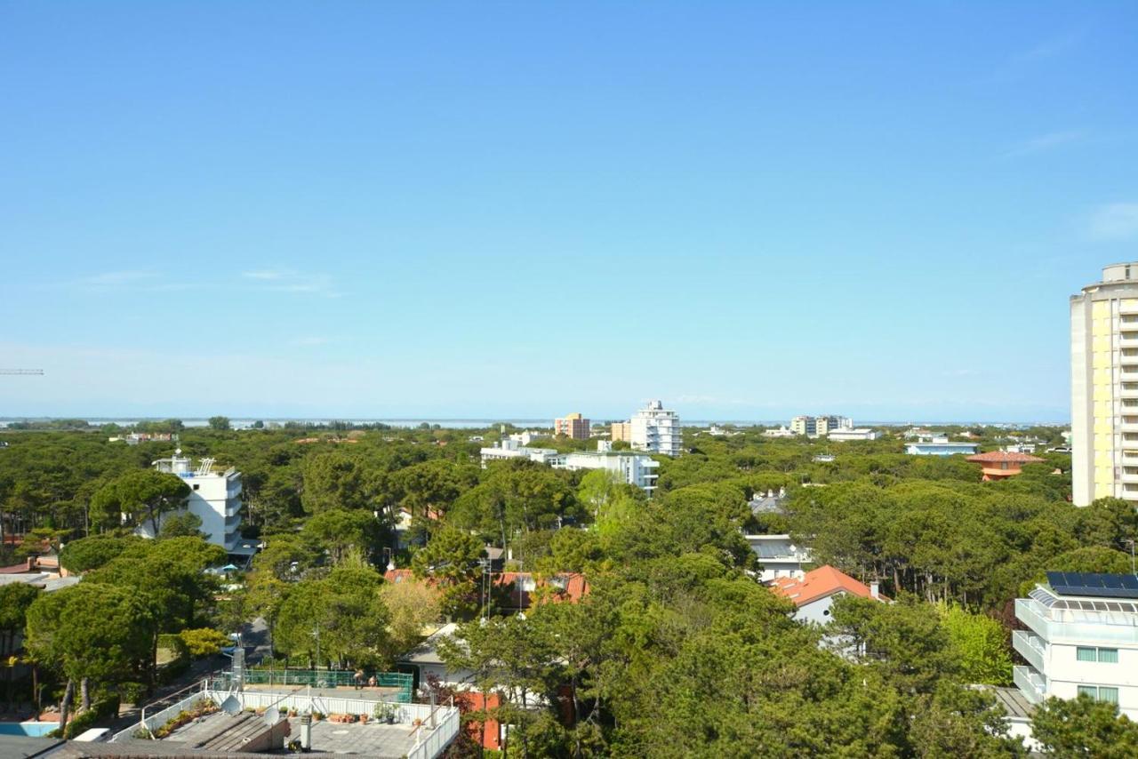 Appartamento Lignano Pineta with sea view Lignano Sabbiadoro Esterno foto