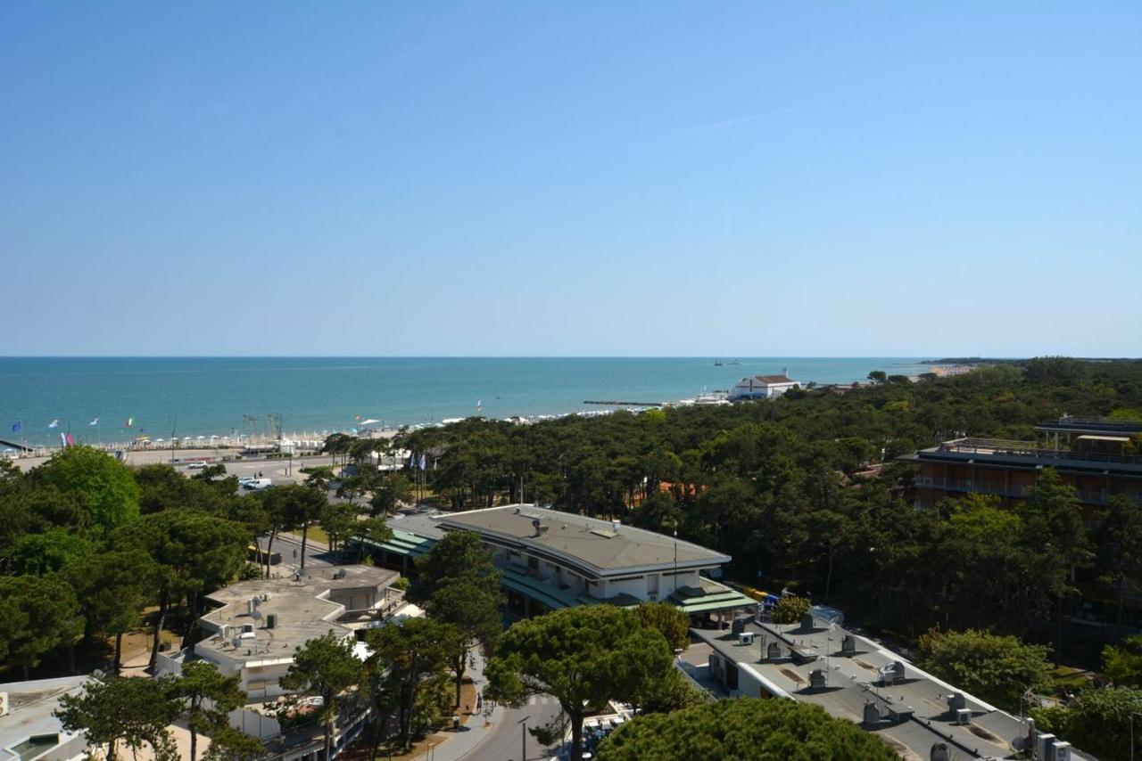 Appartamento Lignano Pineta with sea view Lignano Sabbiadoro Esterno foto